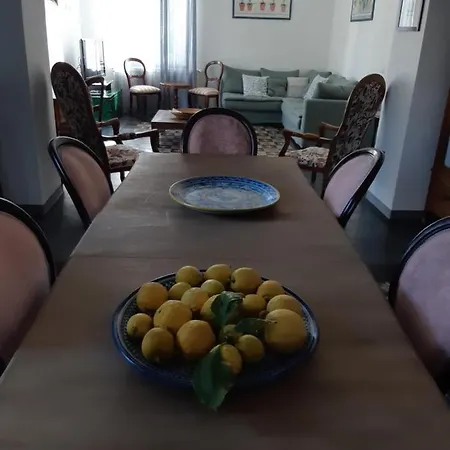 La Casa Bianca Vila *