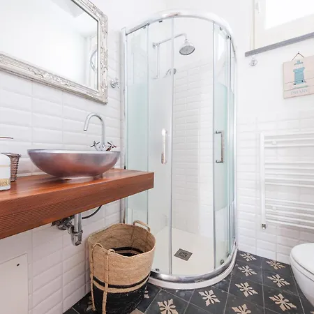 La Casa Bianca Villa *