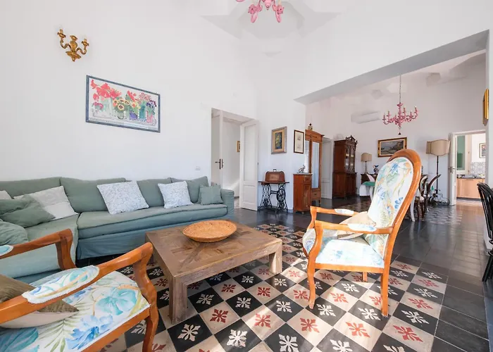 La Casa Bianca Città di Lipari