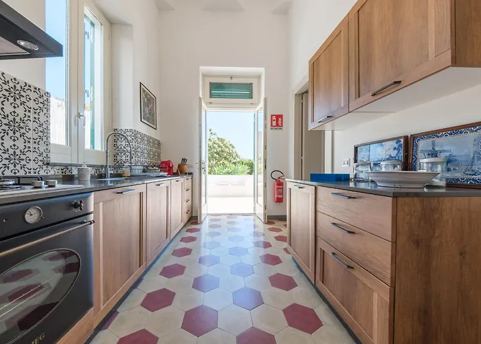 Villa La Casa Bianca *